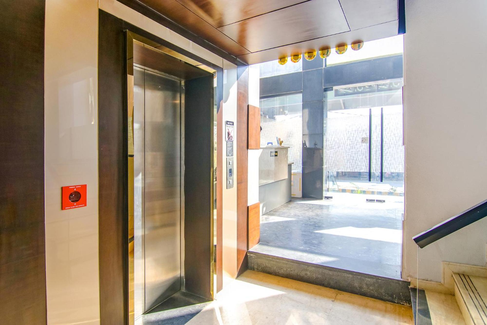 Fabhotel Prime K9 Crown Ludhiana Exterior photo