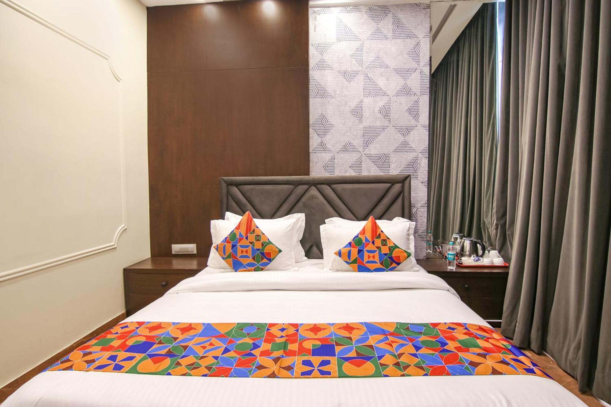 Fabhotel Prime K9 Crown Ludhiana Exterior photo