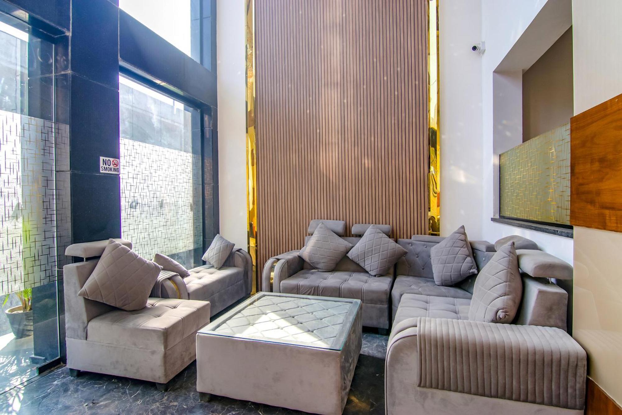 Fabhotel Prime K9 Crown Ludhiana Exterior photo