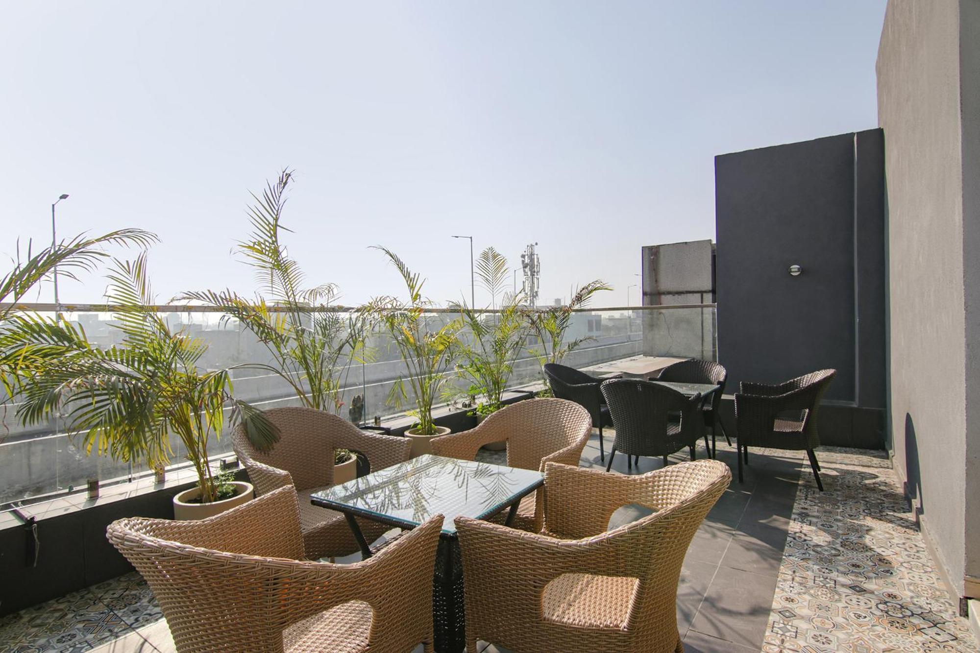 Fabhotel Prime K9 Crown Ludhiana Exterior photo