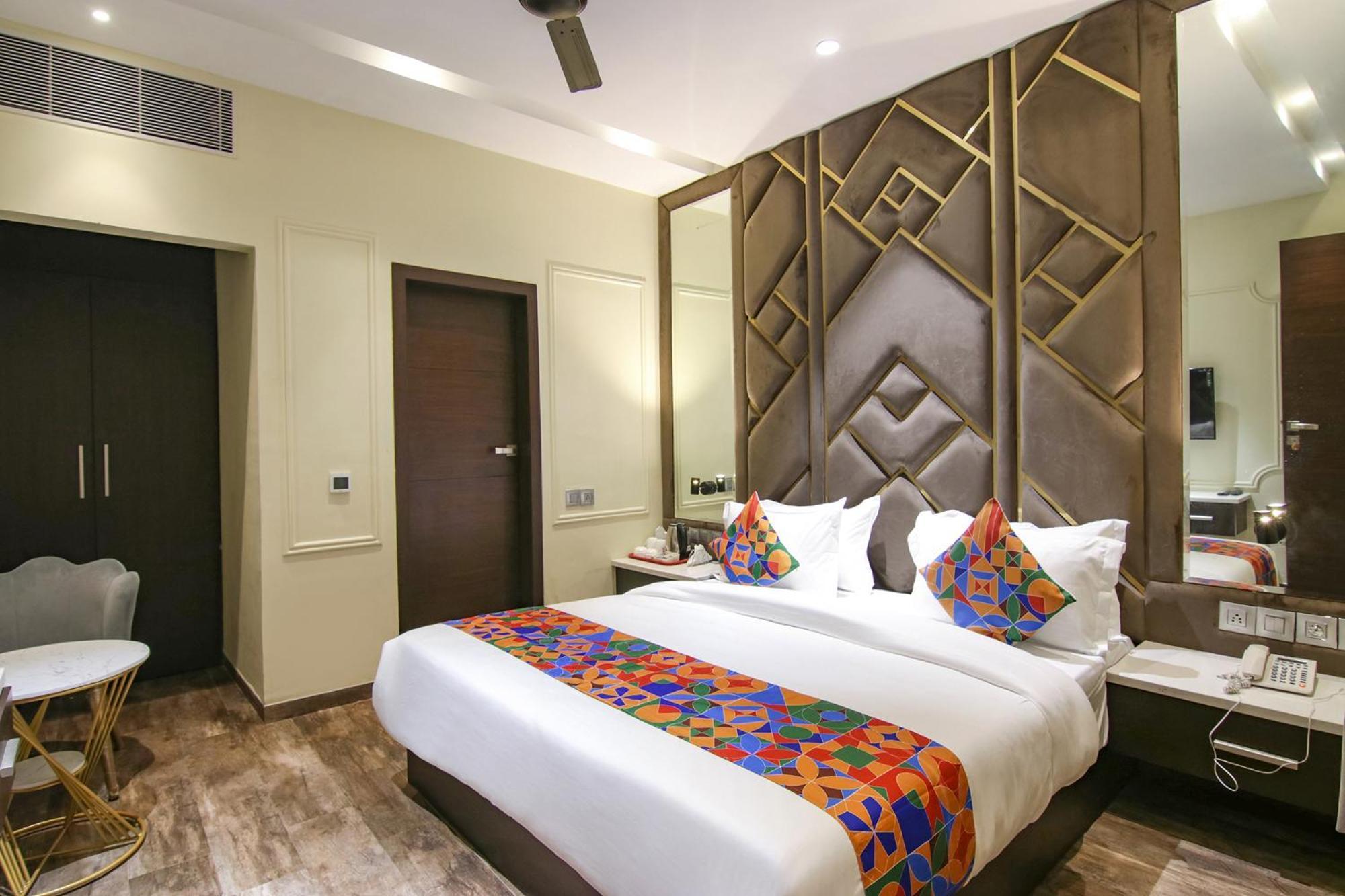 Fabhotel Prime K9 Crown Ludhiana Exterior photo