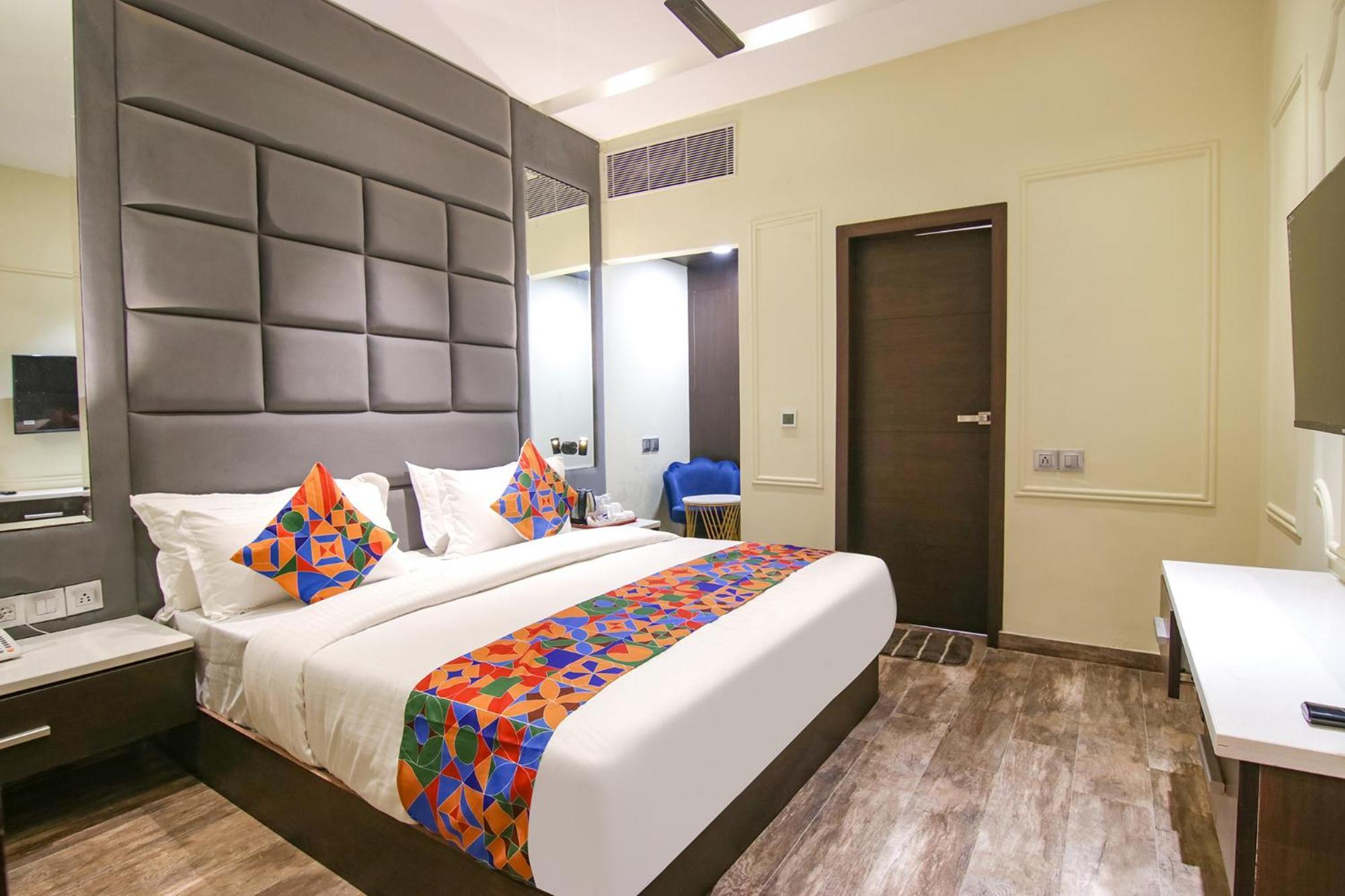 Fabhotel Prime K9 Crown Ludhiana Exterior photo