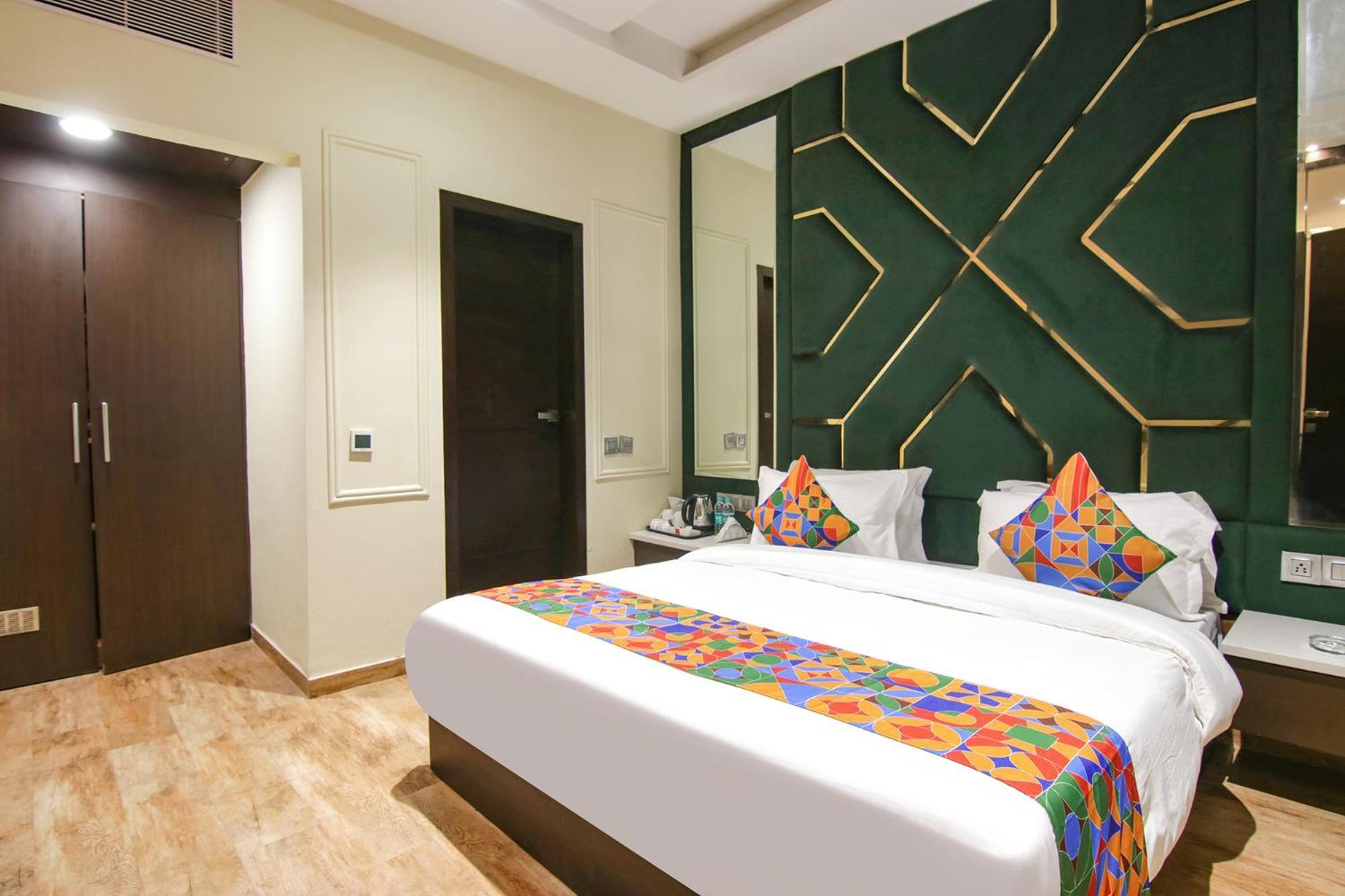 Fabhotel Prime K9 Crown Ludhiana Exterior photo