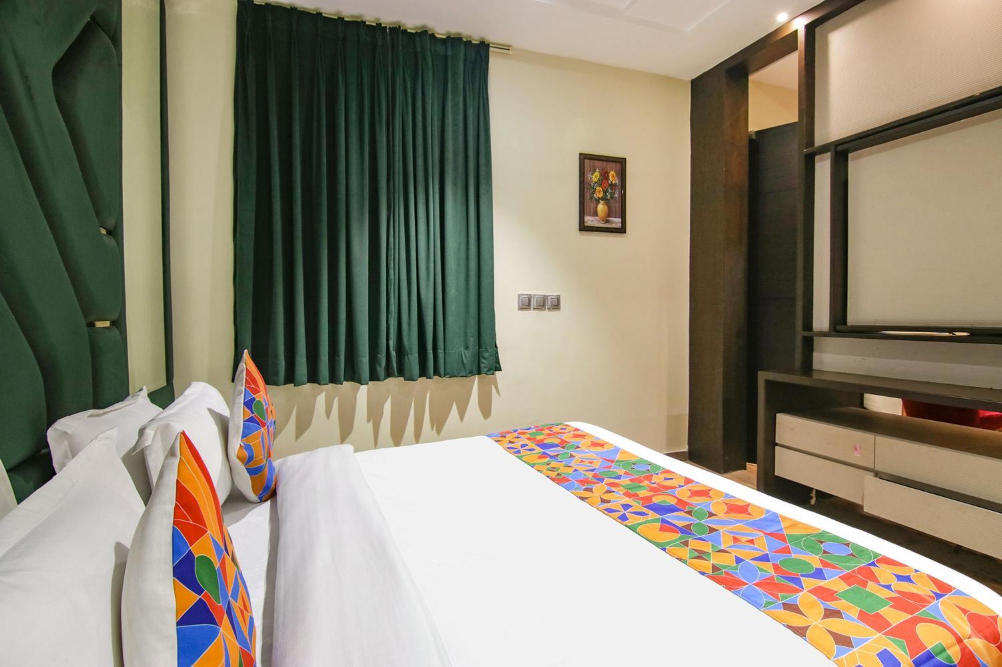 Fabhotel Prime K9 Crown Ludhiana Exterior photo