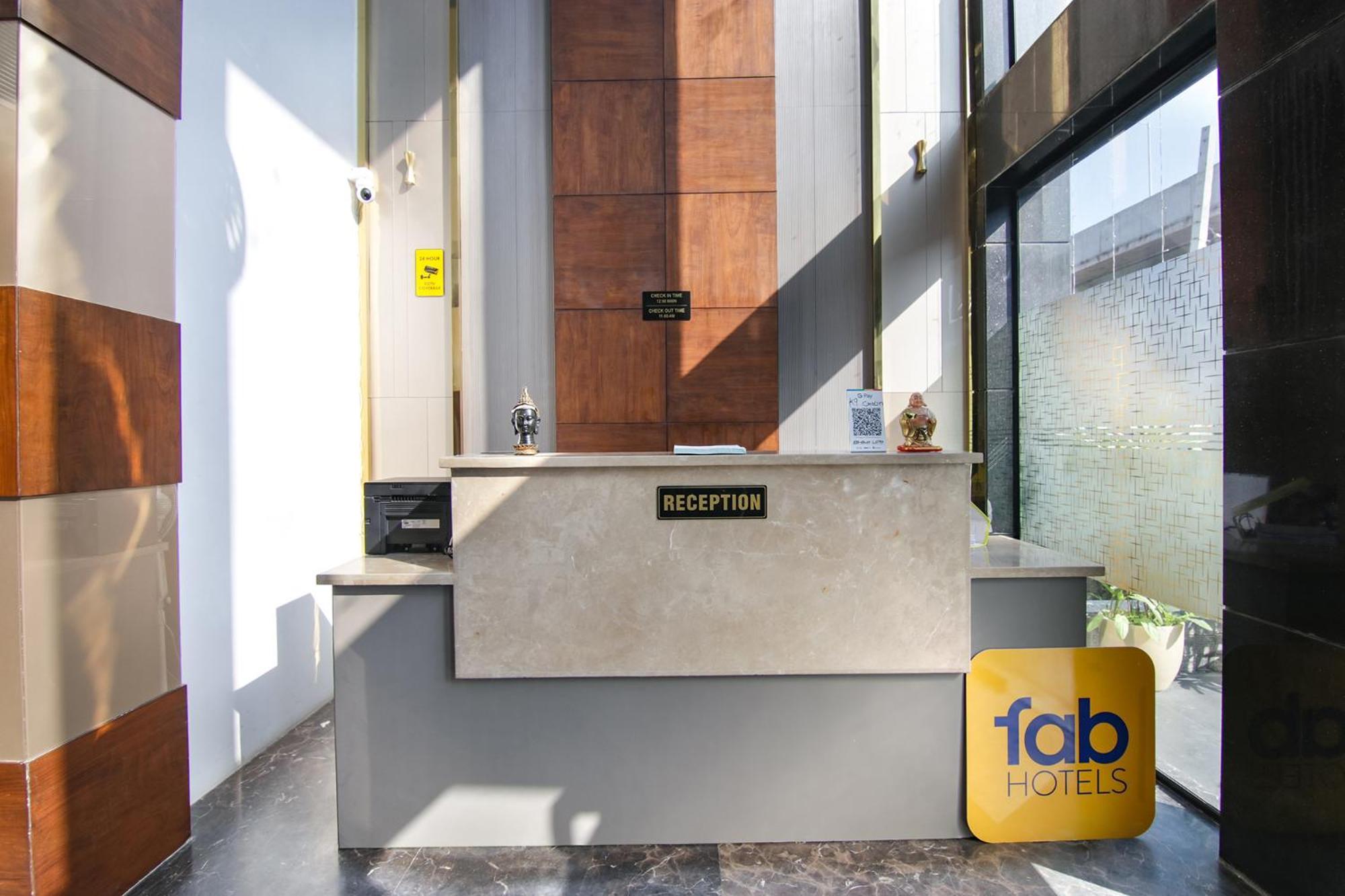 Fabhotel Prime K9 Crown Ludhiana Exterior photo